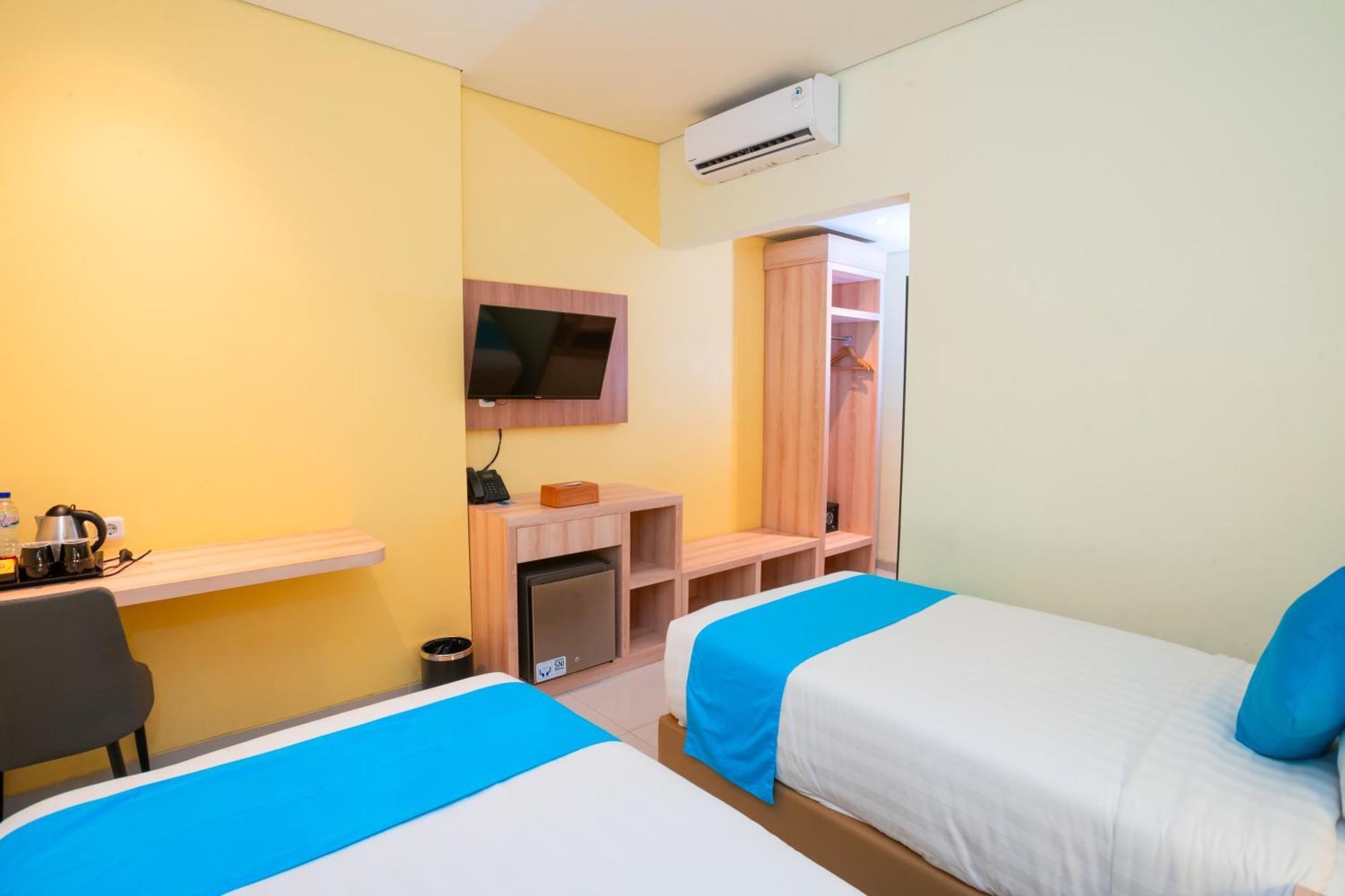 Zasgo Hotel Лабуан-Баджо Екстер'єр фото