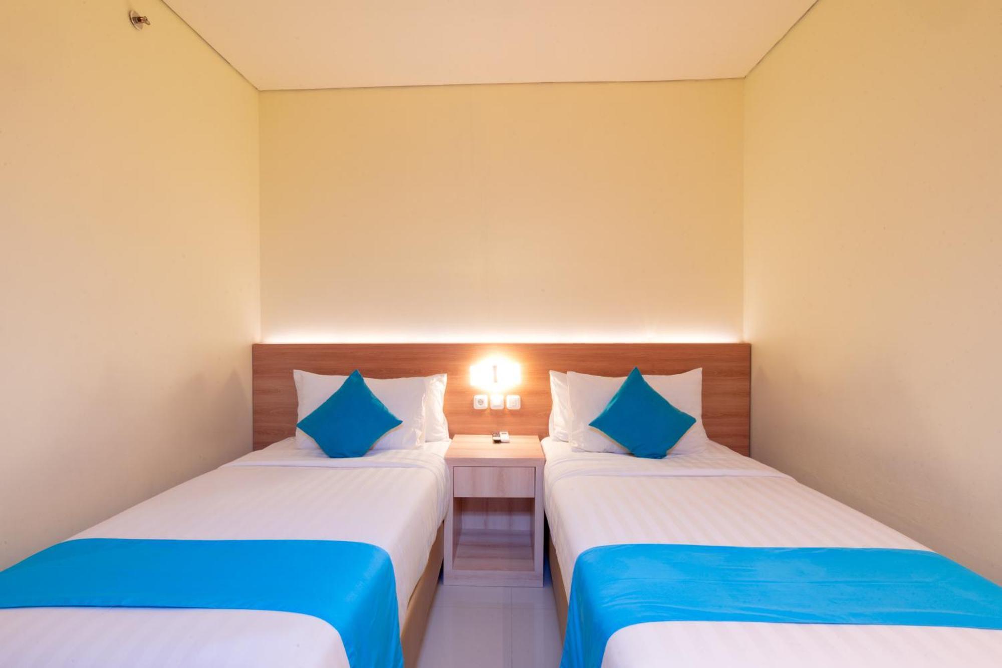 Zasgo Hotel Лабуан-Баджо Екстер'єр фото