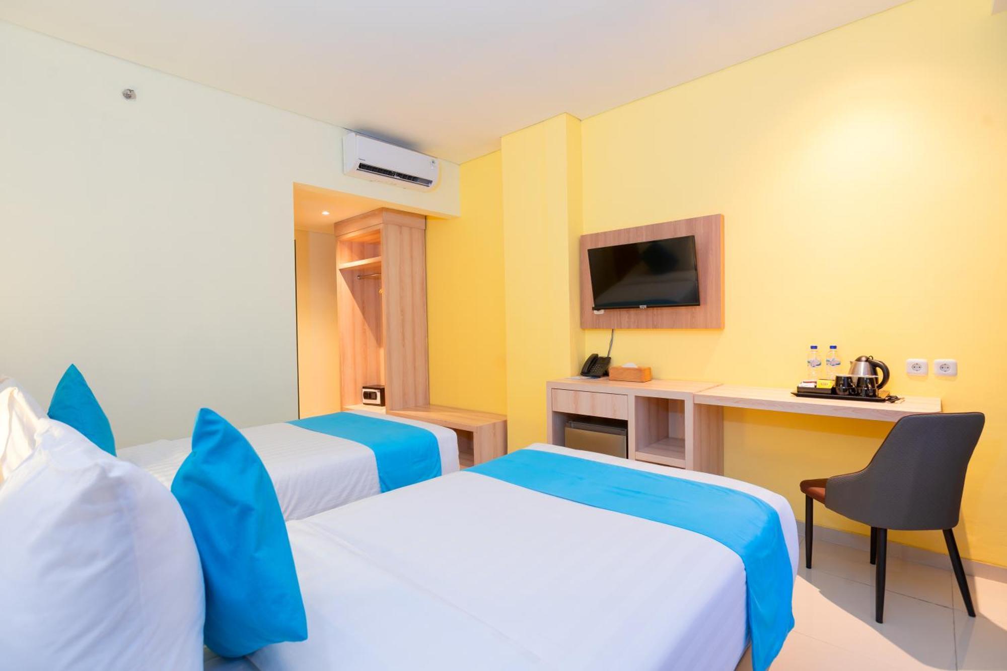 Zasgo Hotel Лабуан-Баджо Екстер'єр фото